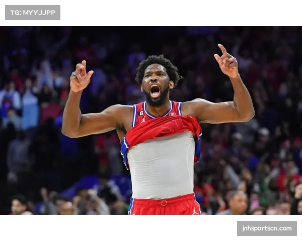 恩比德复出引领76人季前赛首胜 快攻与内线统治力重现赛场